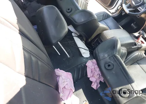 2019 Dodge Charger Srt Hellcat Rwd z USA, uszkodzony, nr VIN 2C3CDXL95KH602951